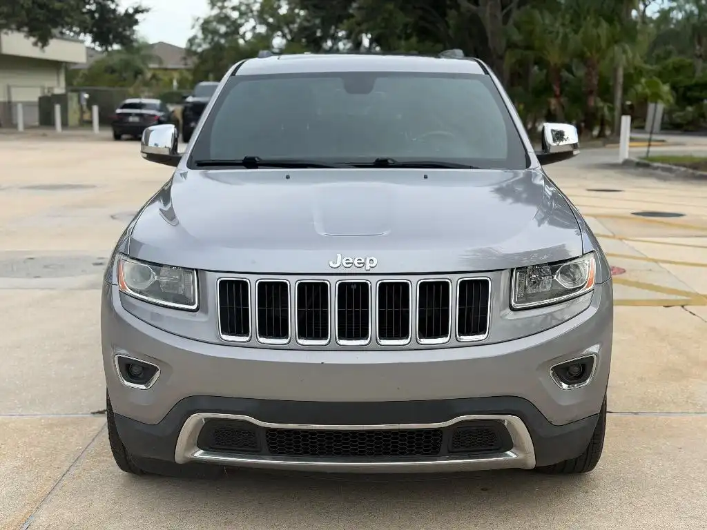 2015 Jeep Grand Cherokee Limited 4WD's photo
