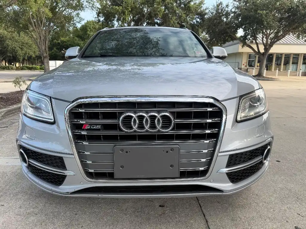 2015 Audi SQ5 3.0 quattro tiptronic Premium Plus's photo