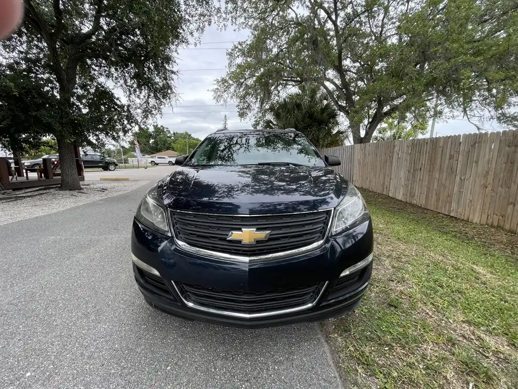 2017 Chevrolet Traverse LS FWD's photo