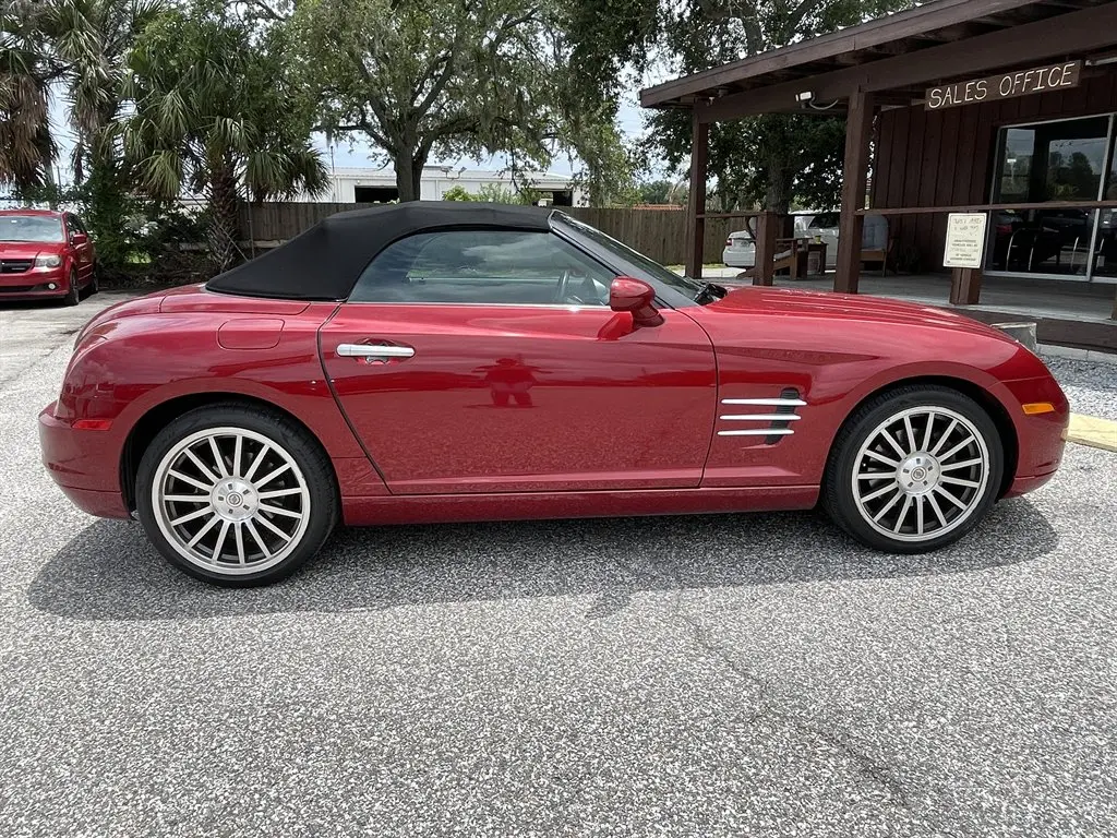 2007 Chrysler Crossfire Base photo 5