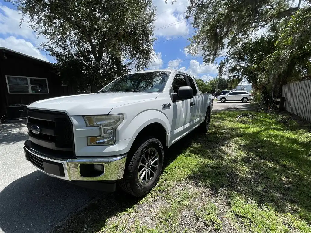 2017 Ford F-150 XL SuperCab 6-1/2' Box's photo