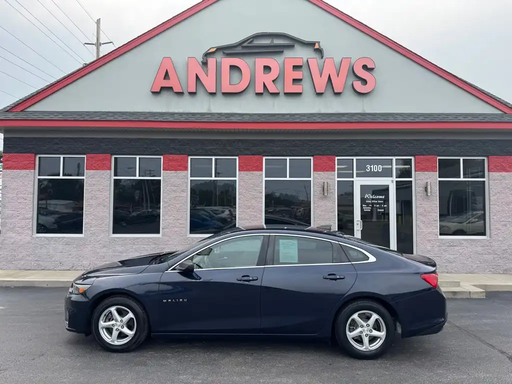 2017 Chevrolet Malibu 1LS's photo