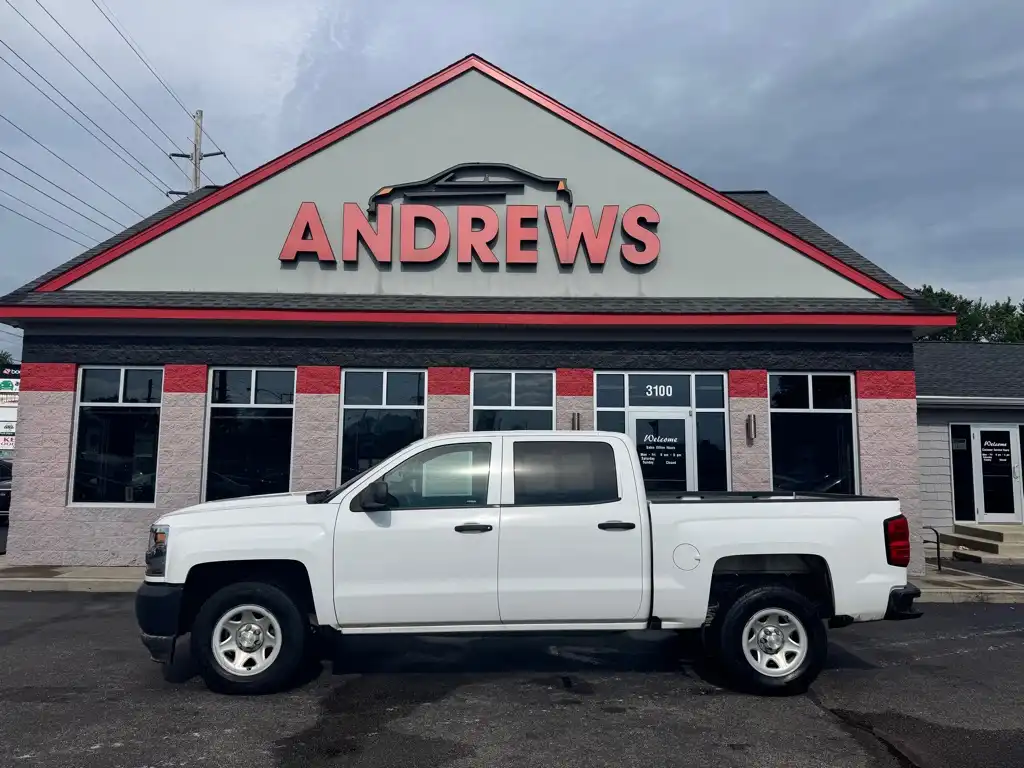 2018 Chevrolet Silverado 1500 Work Truck 1WT Crew Cab Short Box's photo