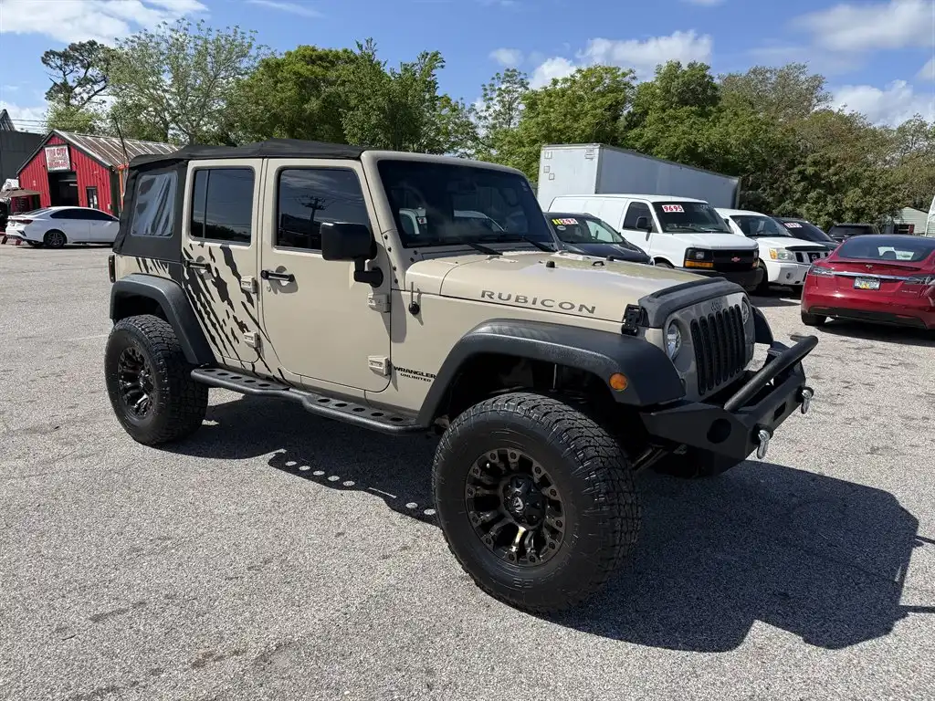 2016 Jeep Wrangler Rubicon's photo