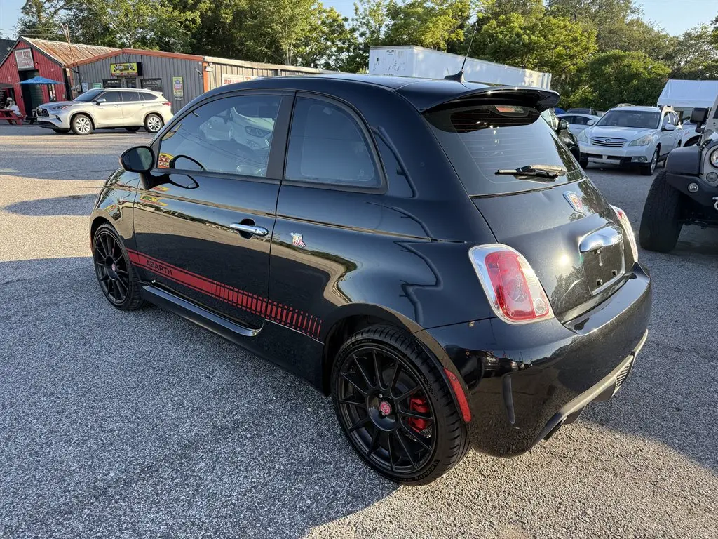 2013 FIAT 500 Abarth photo 5