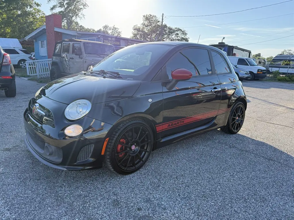 2013 FIAT 500 Abarth photo 3
