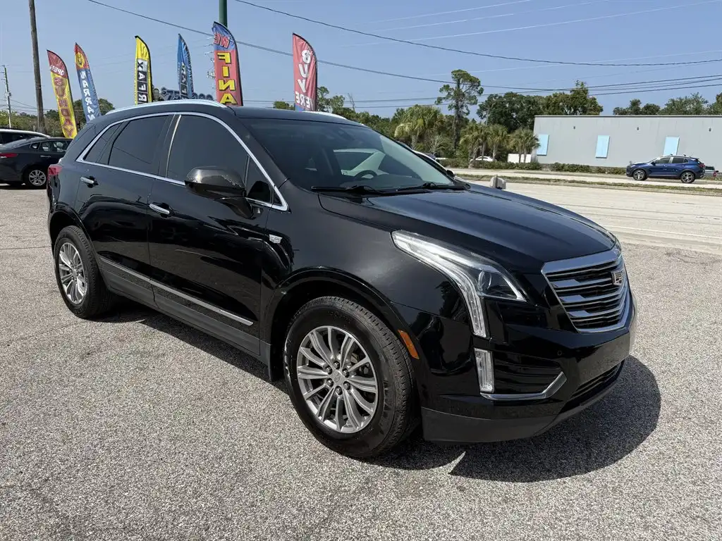 2019 Cadillac XT5 FWD Luxury's photo