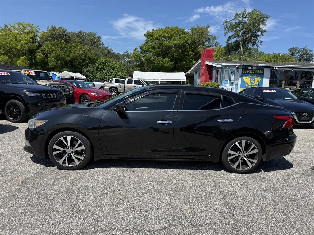 2017 Nissan Maxima 3.5 S photo 4