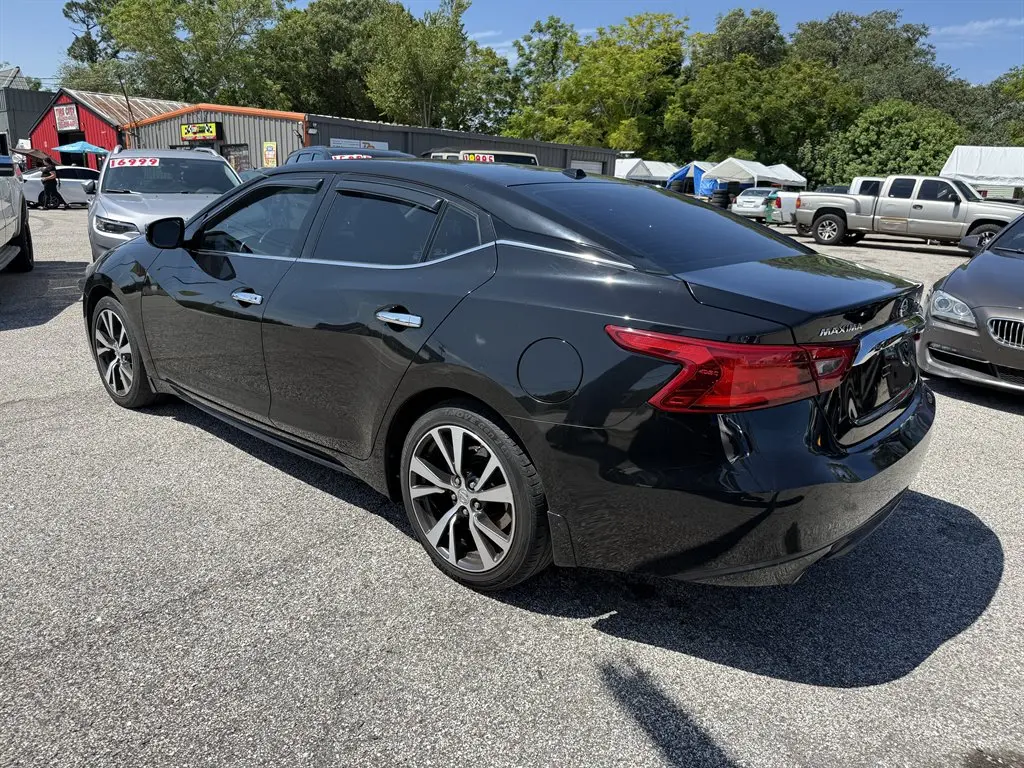 2017 Nissan Maxima 3.5 S photo 5