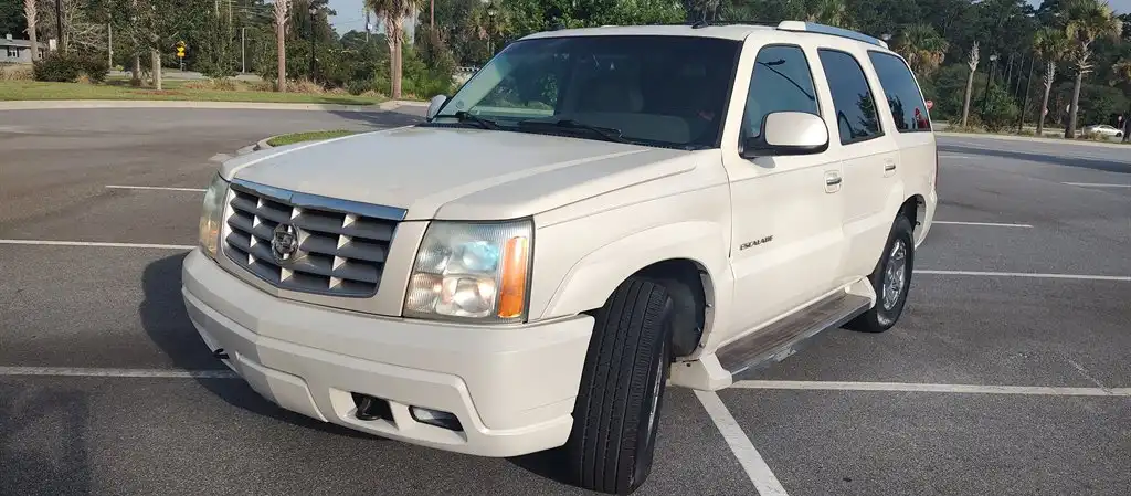 2005 Cadillac Escalade 2WD 5.3's photo