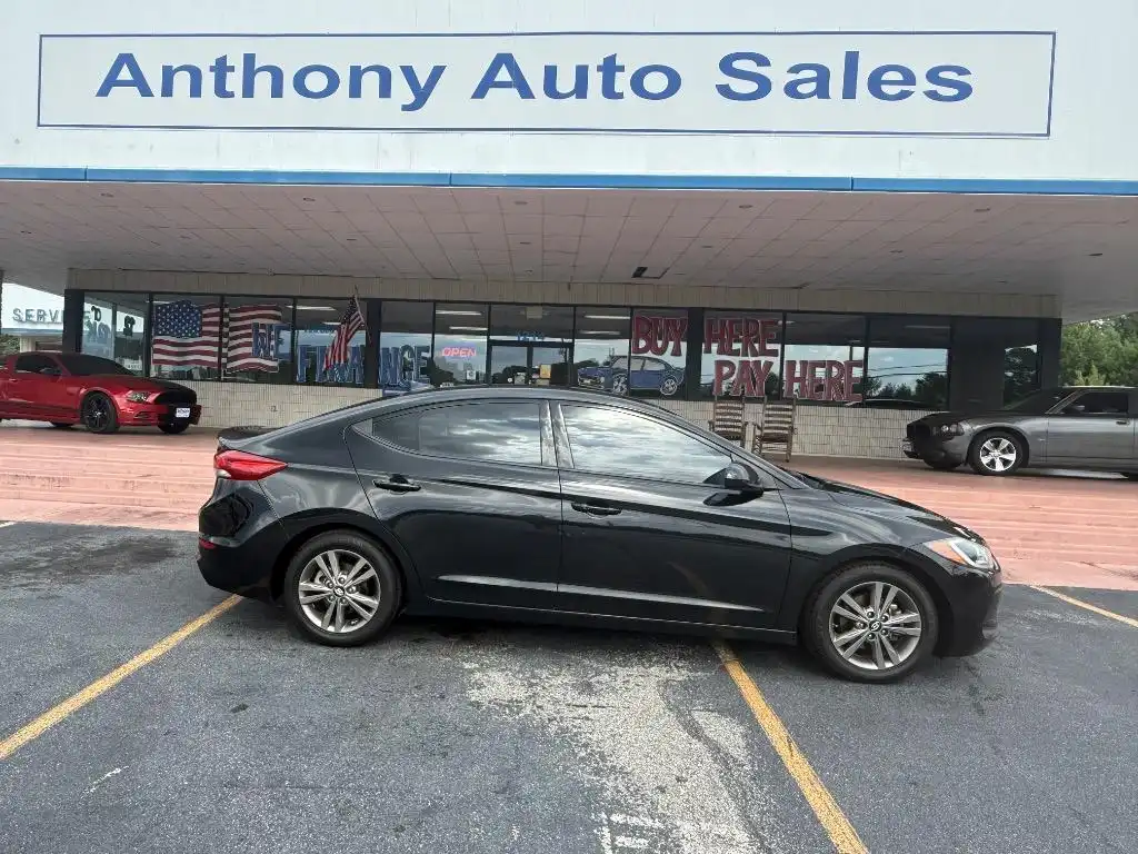 2018 Hyundai Elantra 2.0 SEL A/T SULEZ's photo