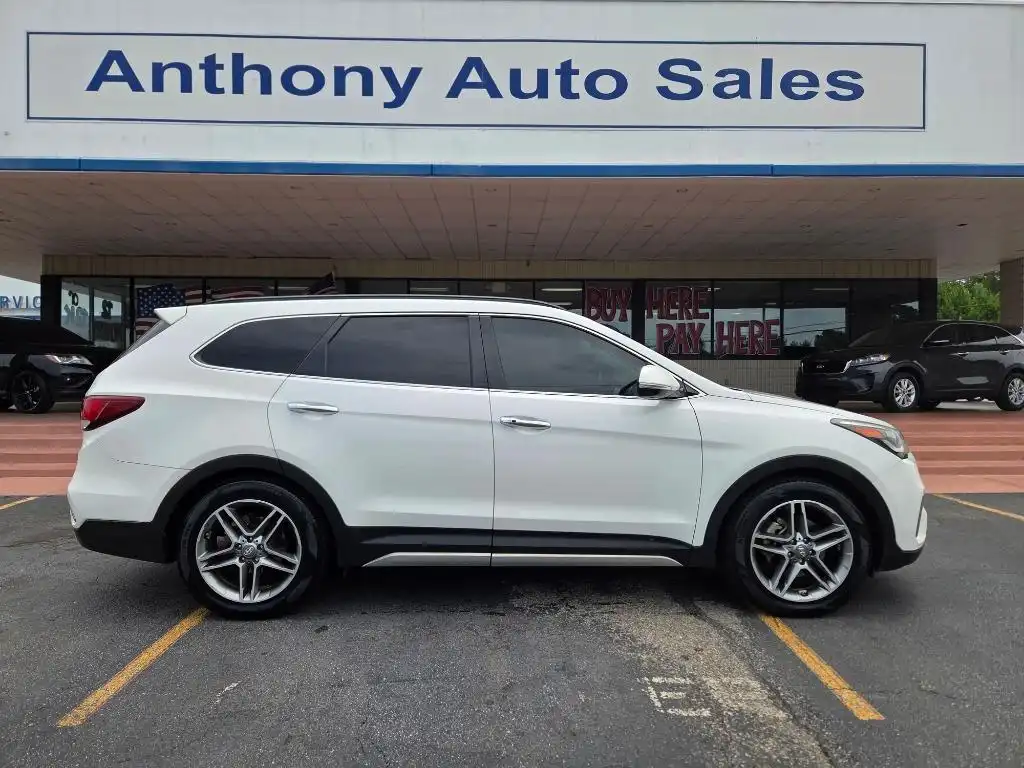 2017 Hyundai Santa Fe Limited Ultimate AWD's photo