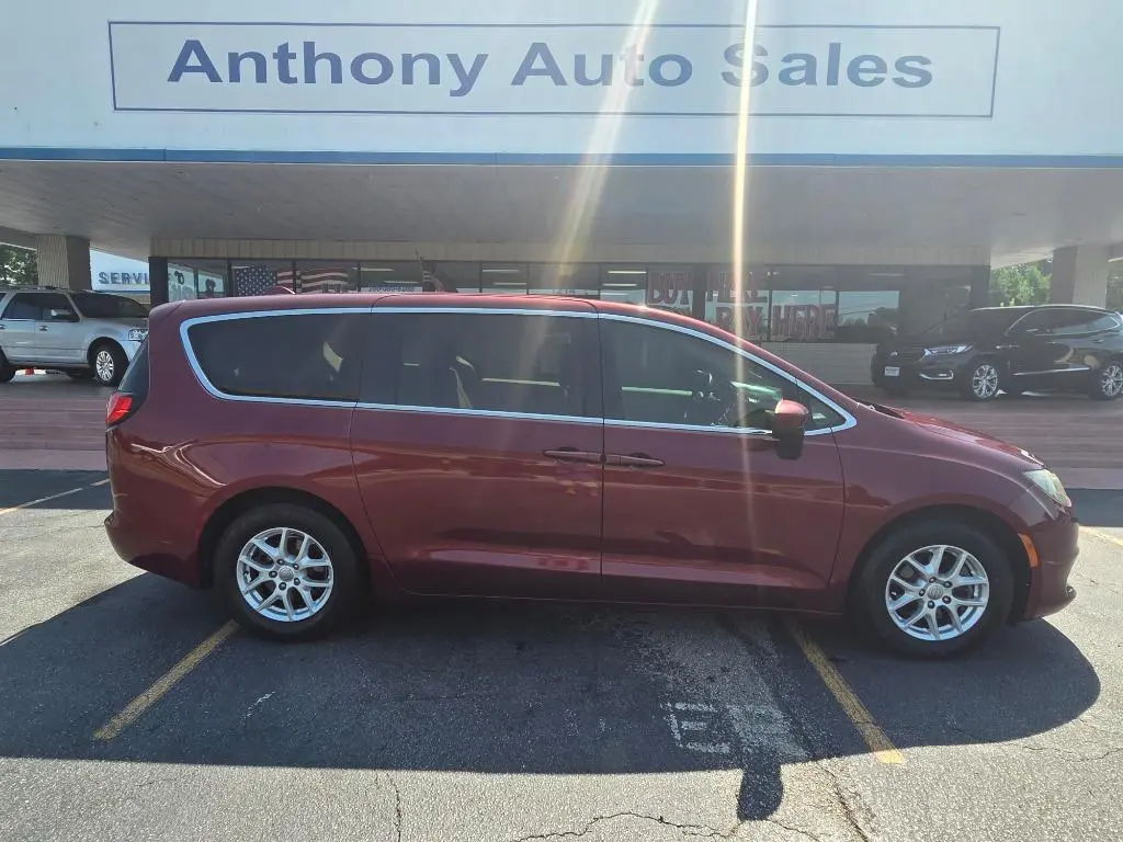 Vehicle Image 1