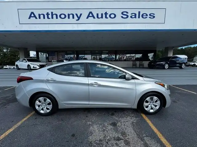 2016 Hyundai Elantra 1.8 Limited A T's photo