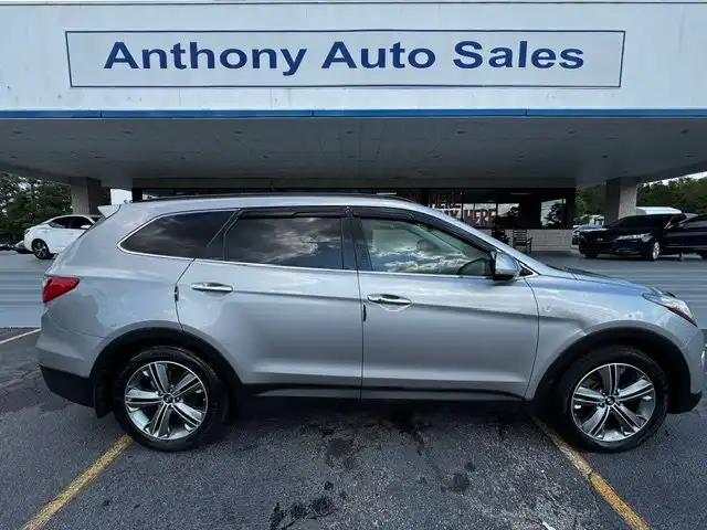 2016 Hyundai Santa Fe SE AWD's photo