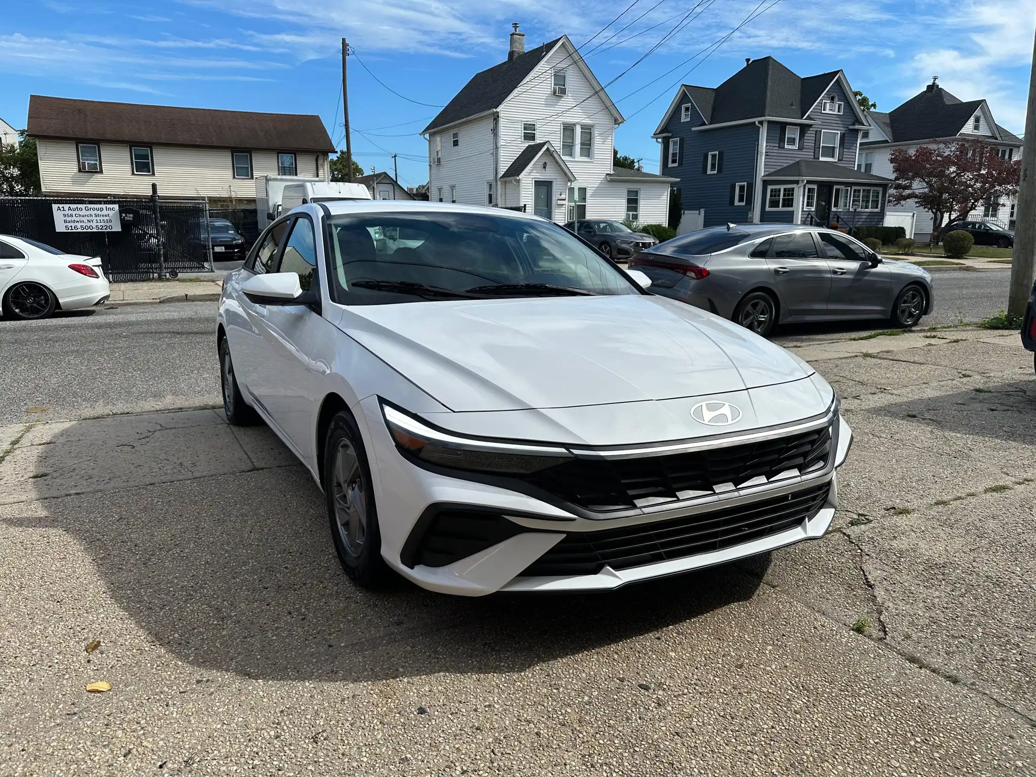 2025 Hyundai Elantra 2.0 SE IVT's photo