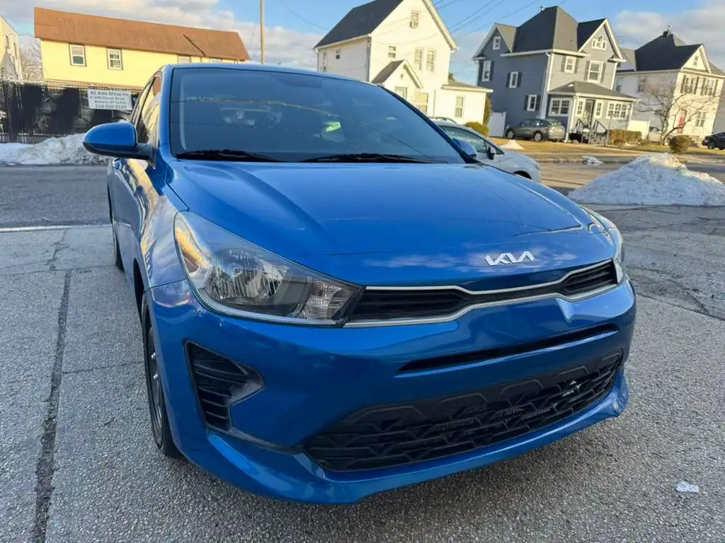 2022 Kia Rio S iVT's photo