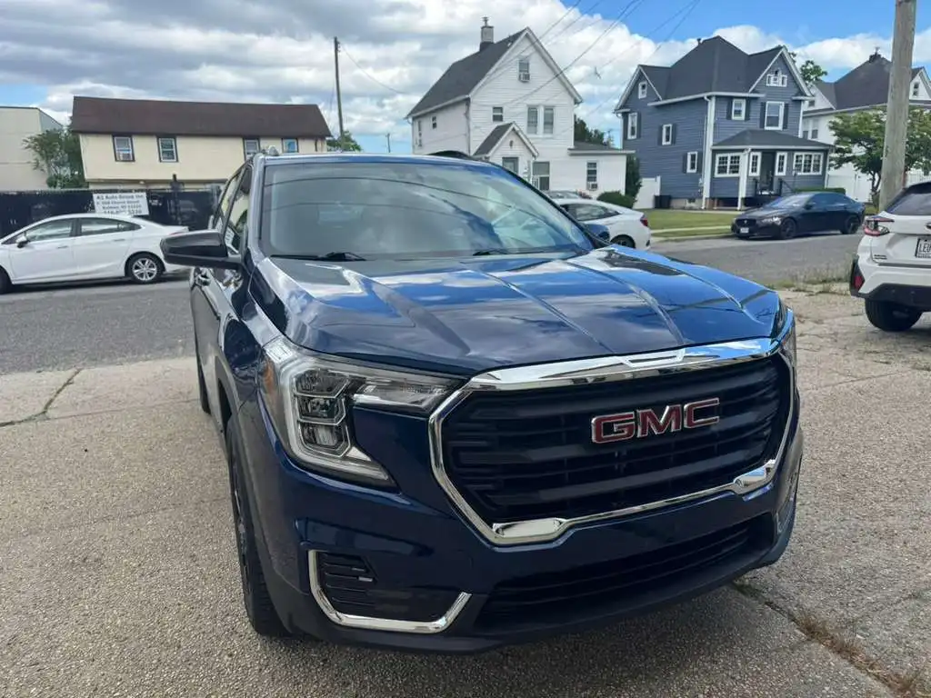 2023 GMC Terrain SLE FWD's photo