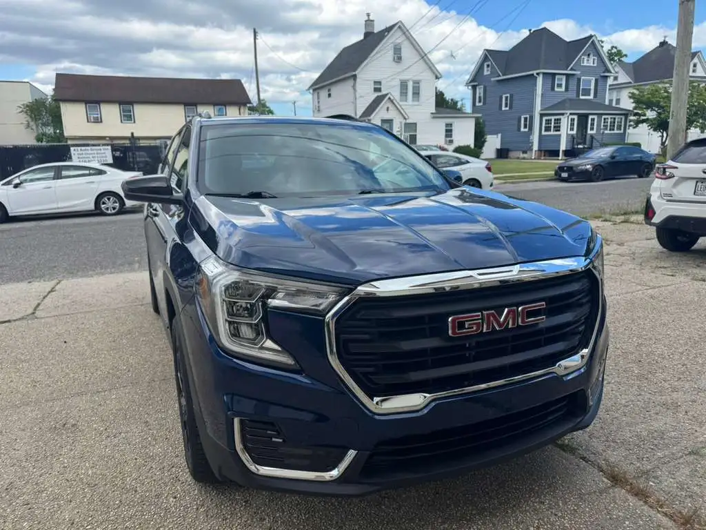 2023 GMC Terrain SLE FWD's photo