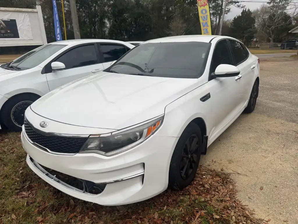 2018 Kia Optima EX AT's photo