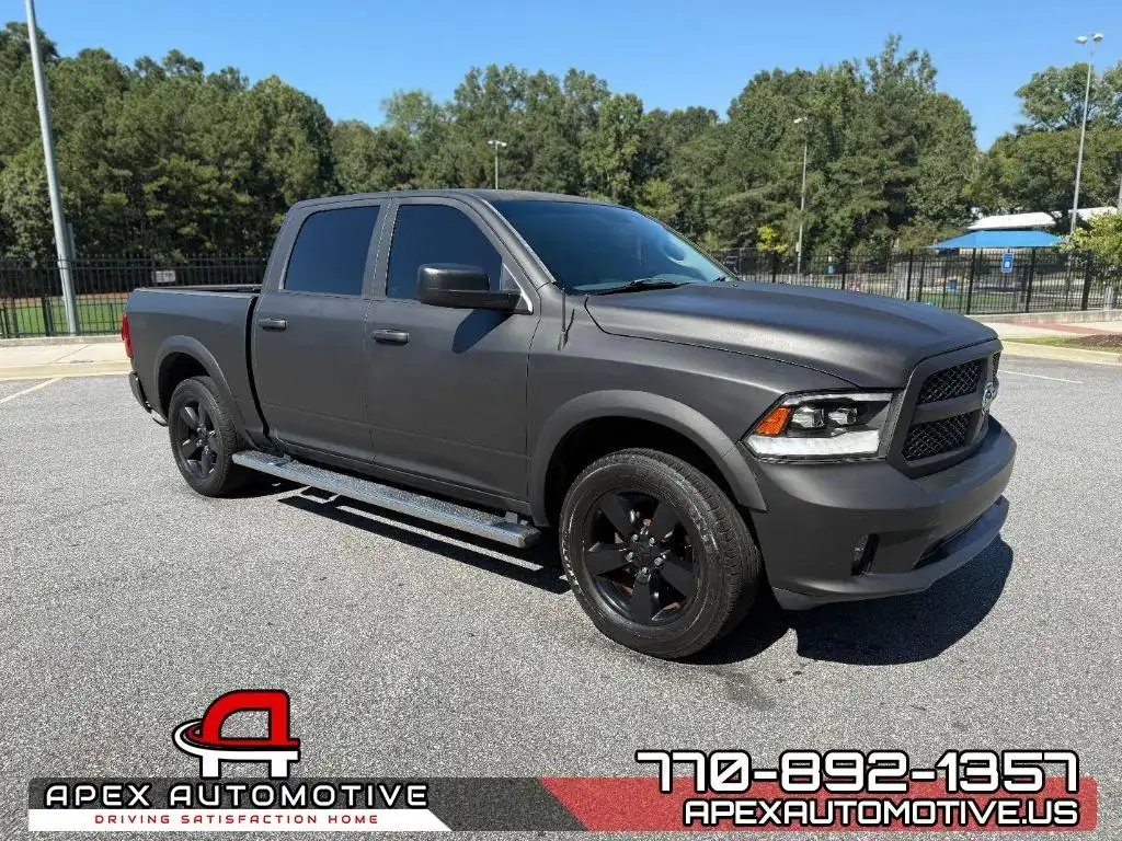 2015 RAM 1500 Express Crew Cab's photo