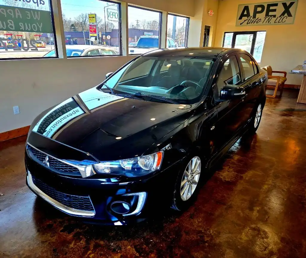 2016 Mitsubishi Lancer ES CVT's photo