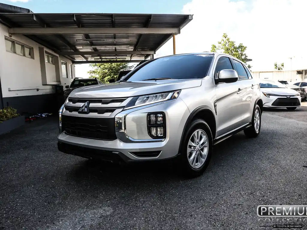 2024 Mitsubishi Outlander Sport 2.0 ES AWC CVT's photo