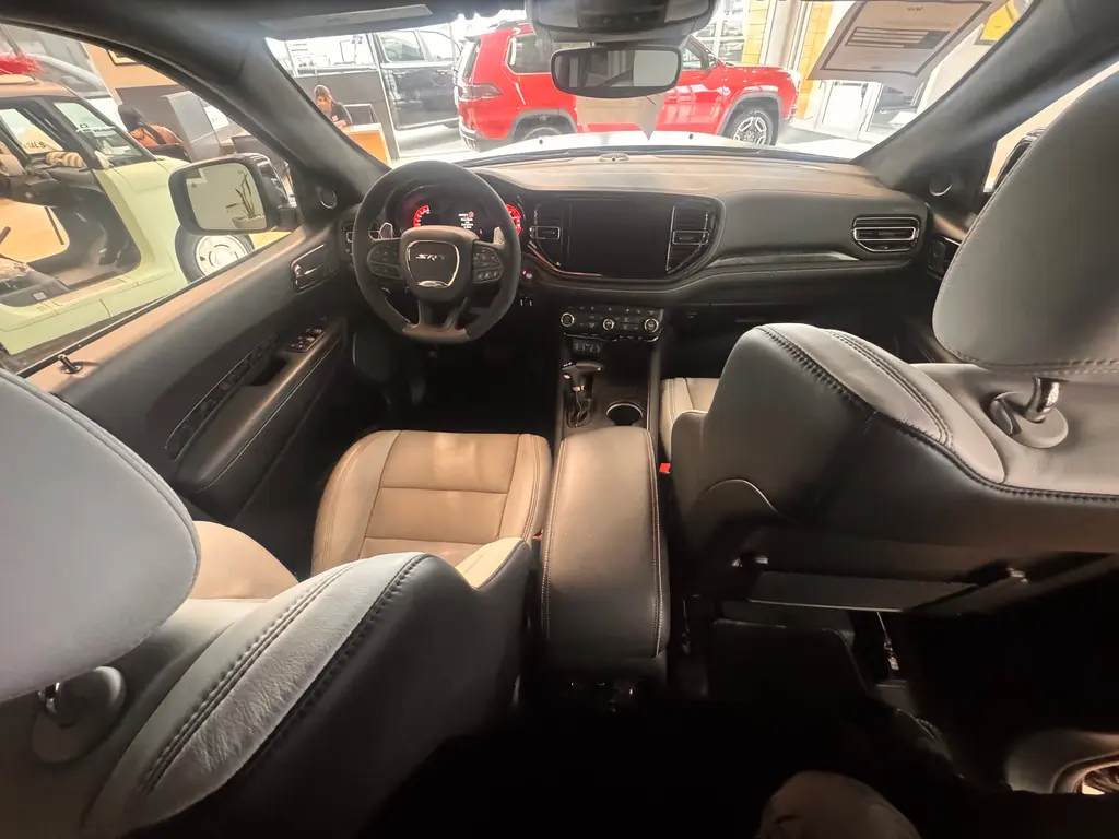 2025 Dodge Durango SRT Hellcat AWD Hammerhead photo 5