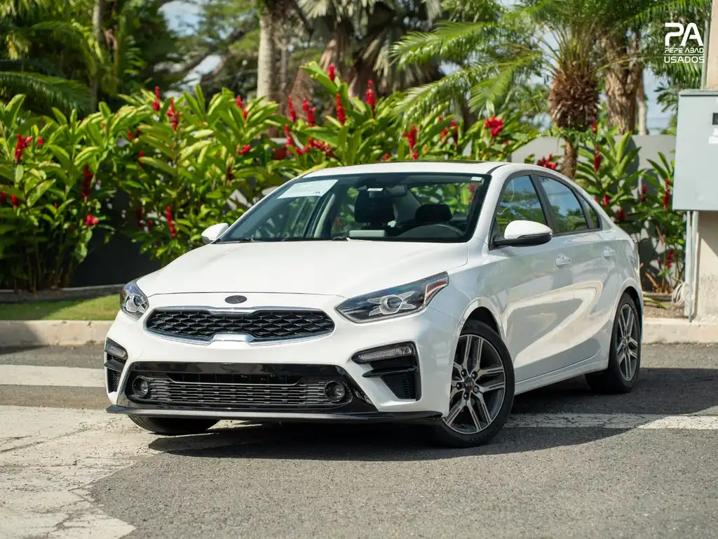 2021 Kia Forte GT-Line AT's photo