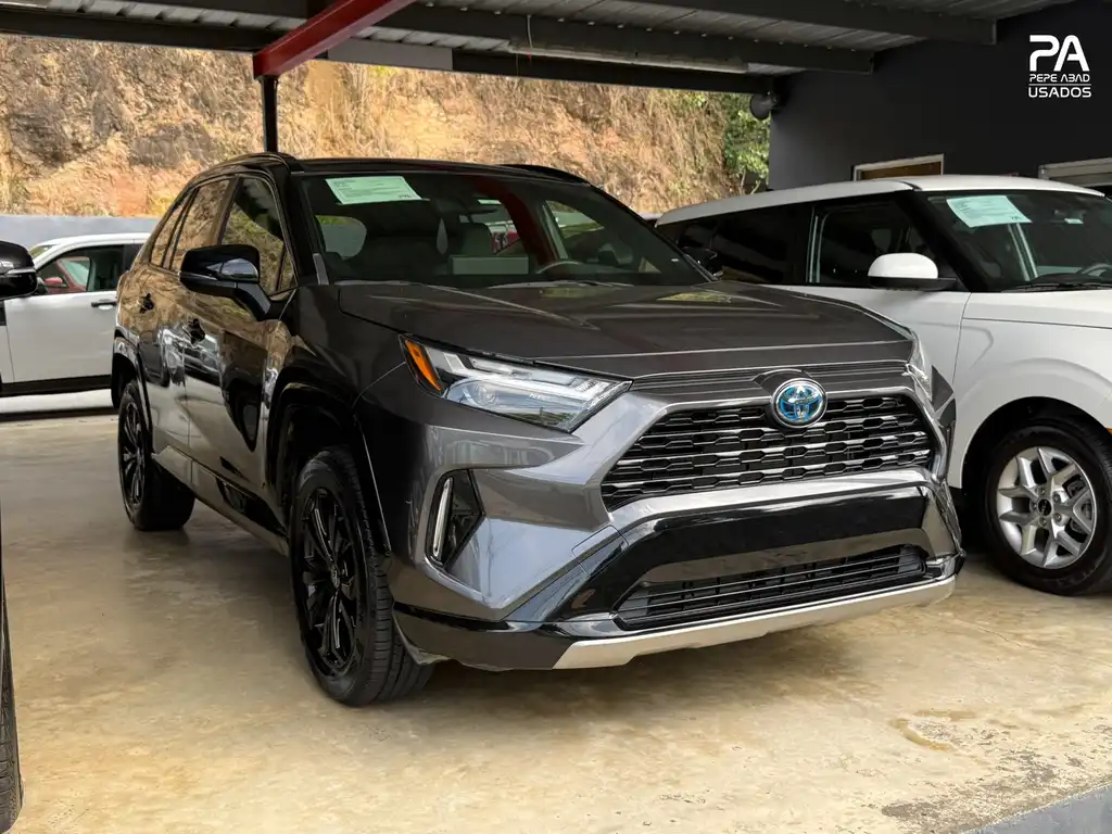 2023 Toyota RAV4 Hybrid XSE AWD's photo