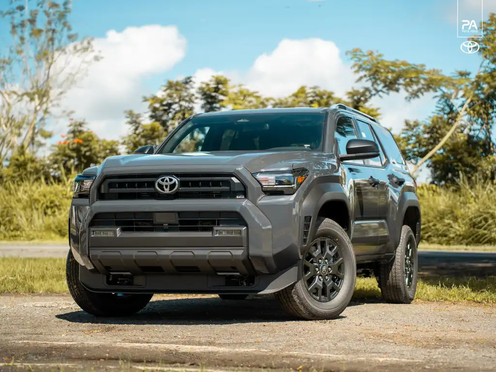 2026 Toyota 4Runner SR5 2WD's photo