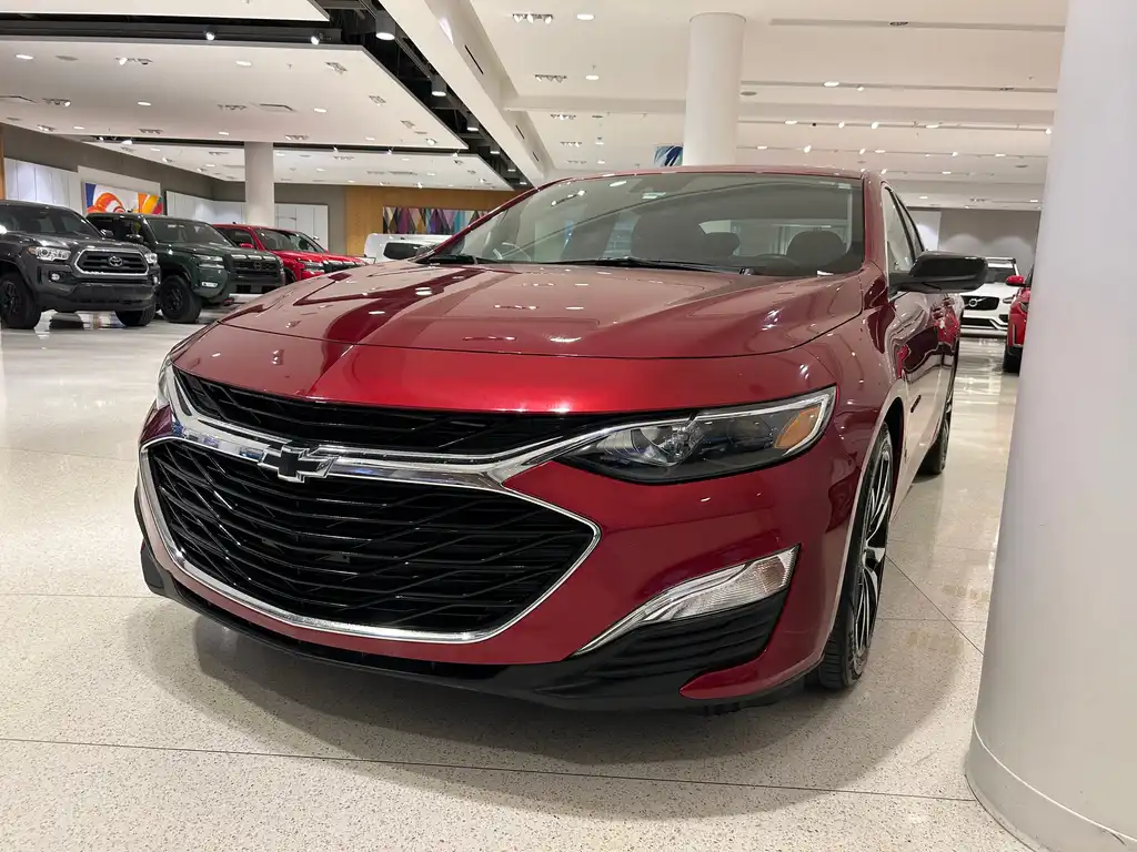 2024 Chevrolet Malibu RS's photo