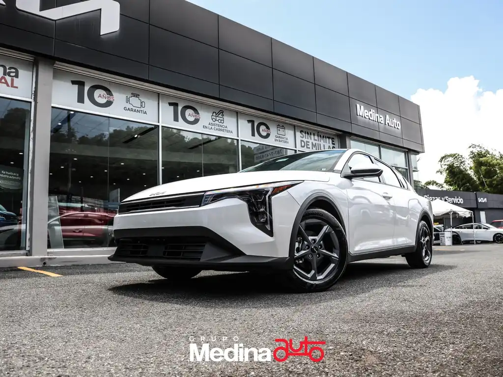 2026 Kia K4 LX Auto's photo