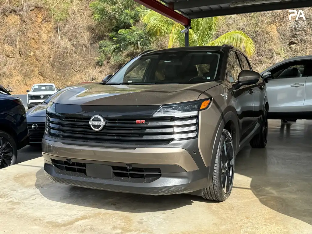 2025 Nissan Kicks 2.0 SR's photo