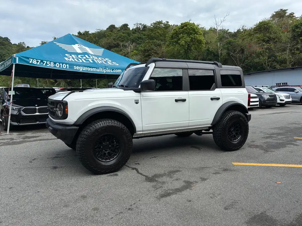 2021 Ford Bronco Base 4x4's photo