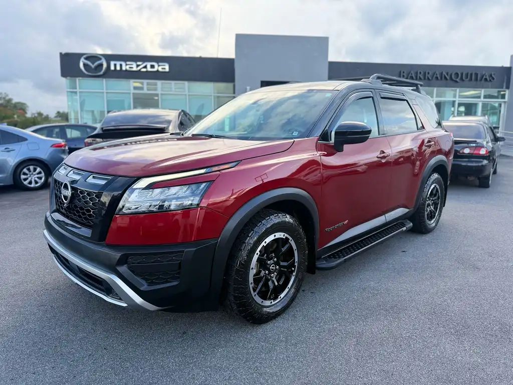 2024 Nissan Pathfinder SV 4WD's photo