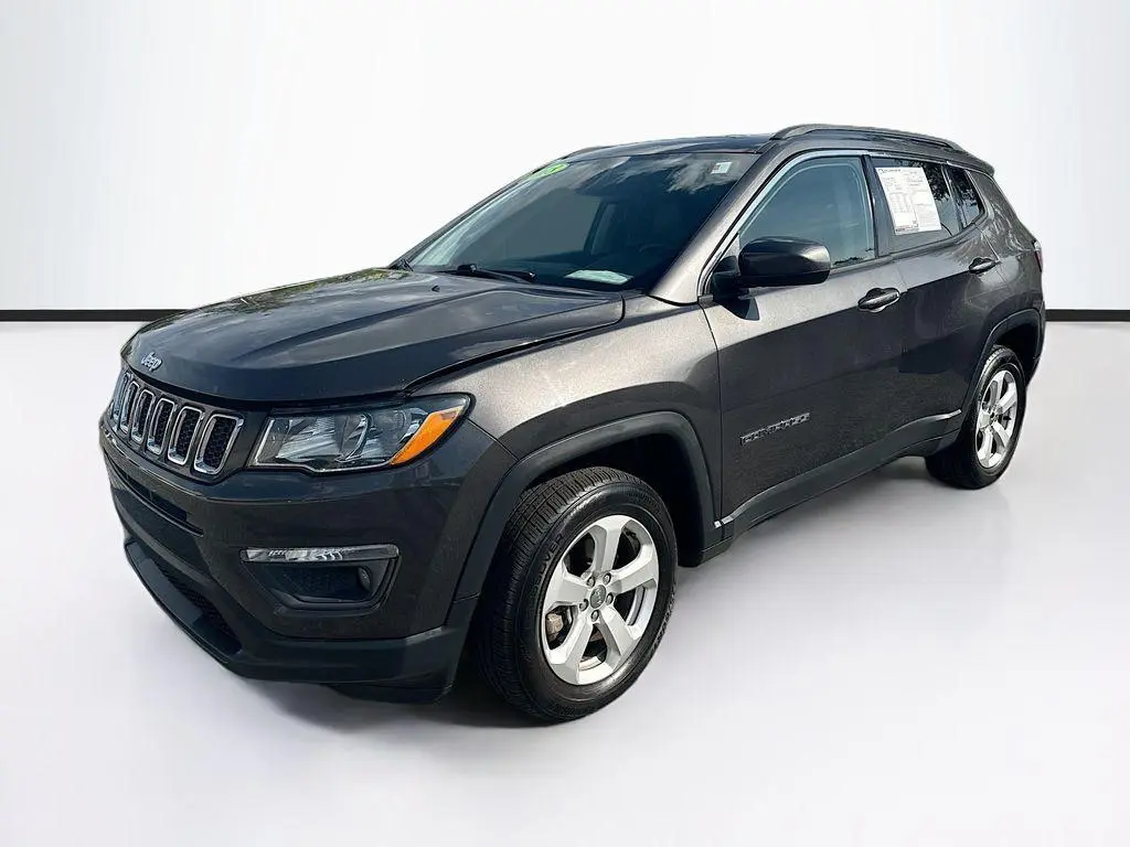 2018 Jeep Compass Latitude 4X4 photo 3