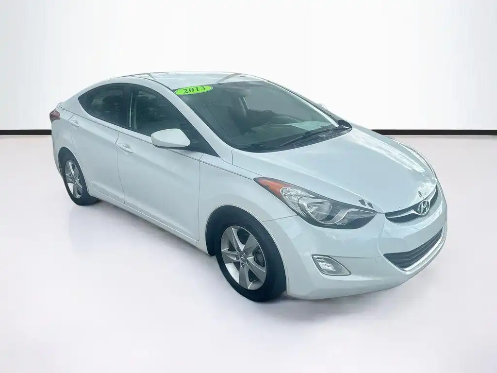 2013 Hyundai Elantra 1.8 GLS A T's photo