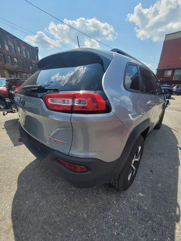 2017 Jeep Cherokee Trailhawk 4X4 photo 5