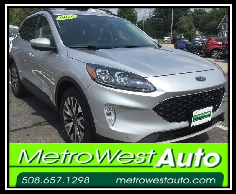 2020 Ford Escape Titanium AWD's photo