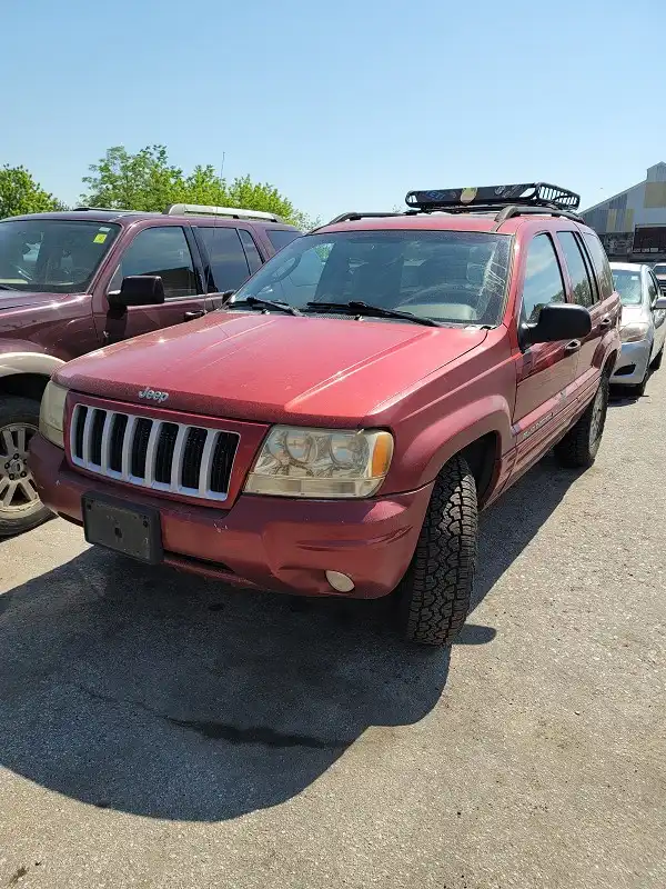 2004 Jeep Grand Cherokee Laredo 4WD's photo