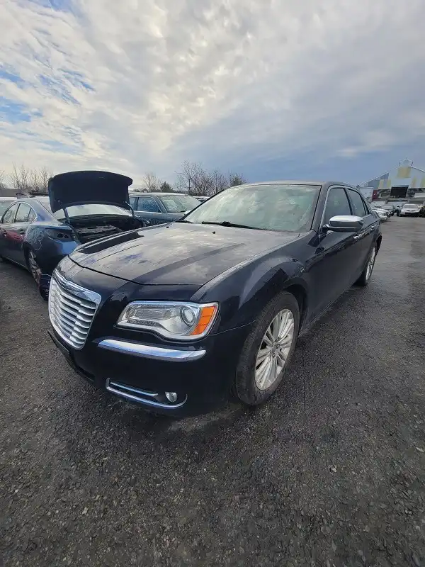 2012 Chrysler 300 Limited AWD's photo