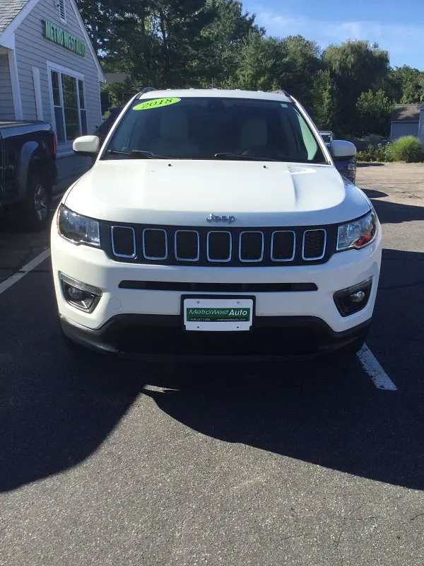 2018 Jeep Compass Latitude 4WD photo 3