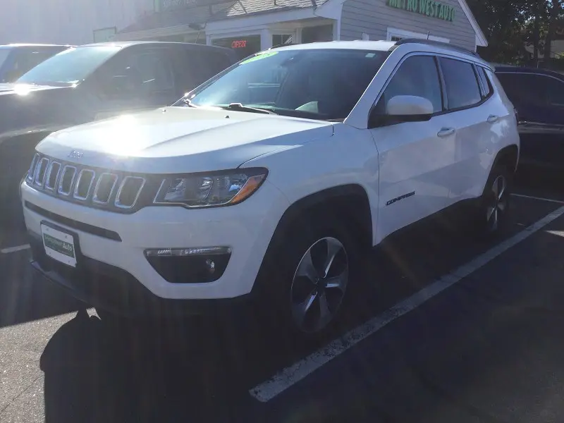 2018 Jeep Compass Latitude 4WD photo 4