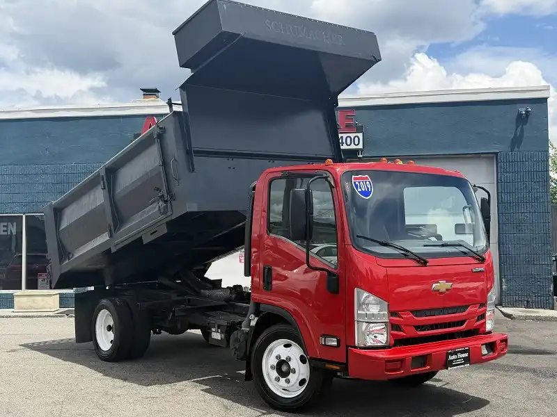 2019 Chevrolet Low Cab Forward 4500 Gas 150" WB Crew Cab's photo