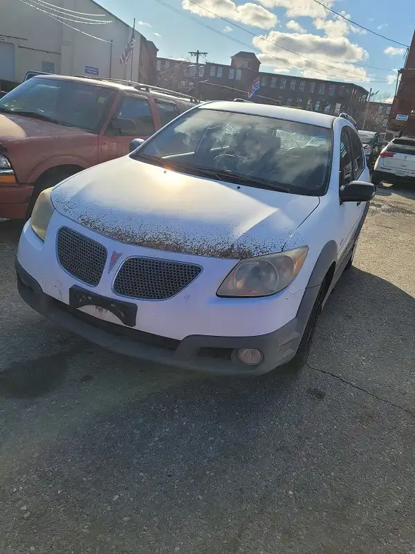 2006 Pontiac Vibe AWD's photo