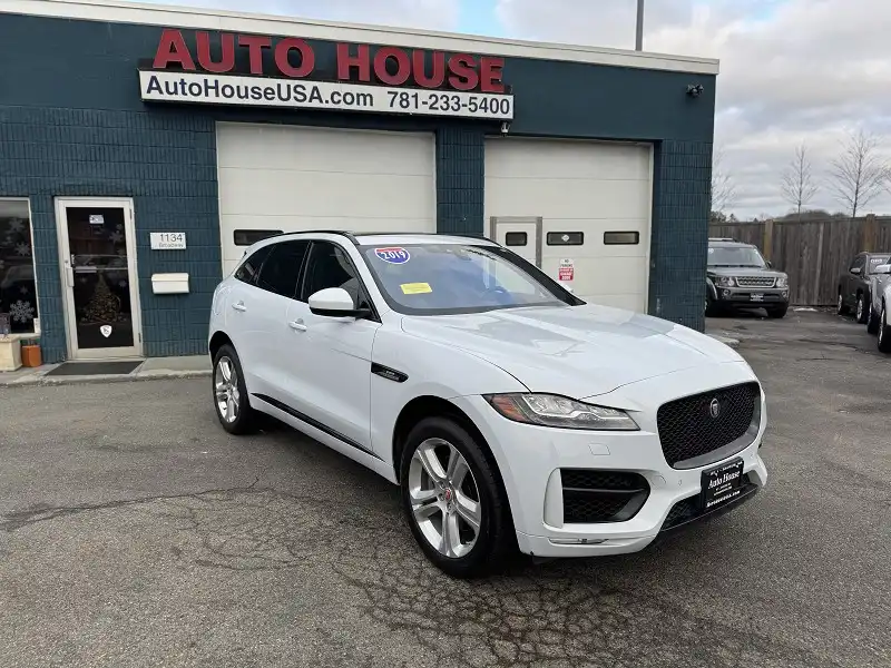 2019 Jaguar F-PACE 30t R-Sport AWD's photo