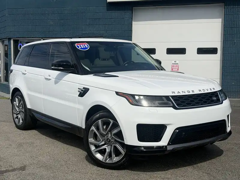 2019 Land Rover Range Rover Sport 3.0 MHEV HSE's photo