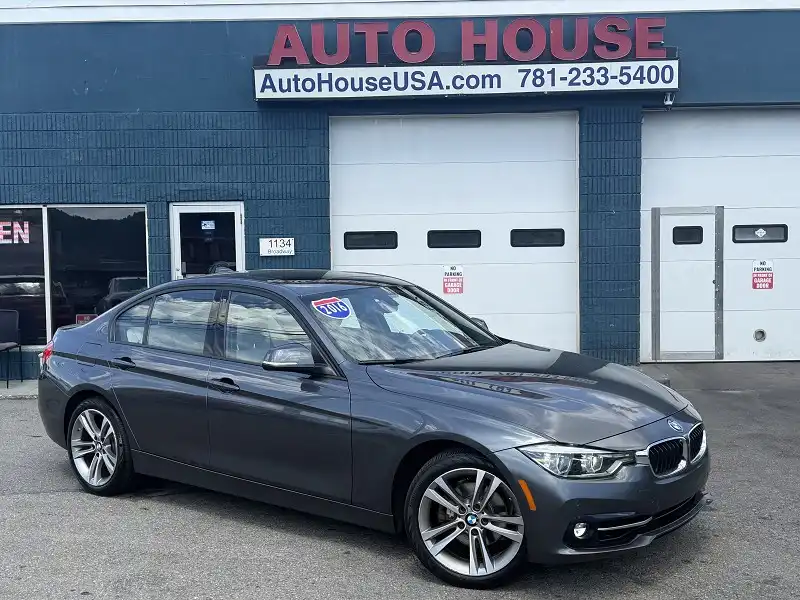 2016 BMW 3 Series 328i xDrive Sedan SULEV's photo