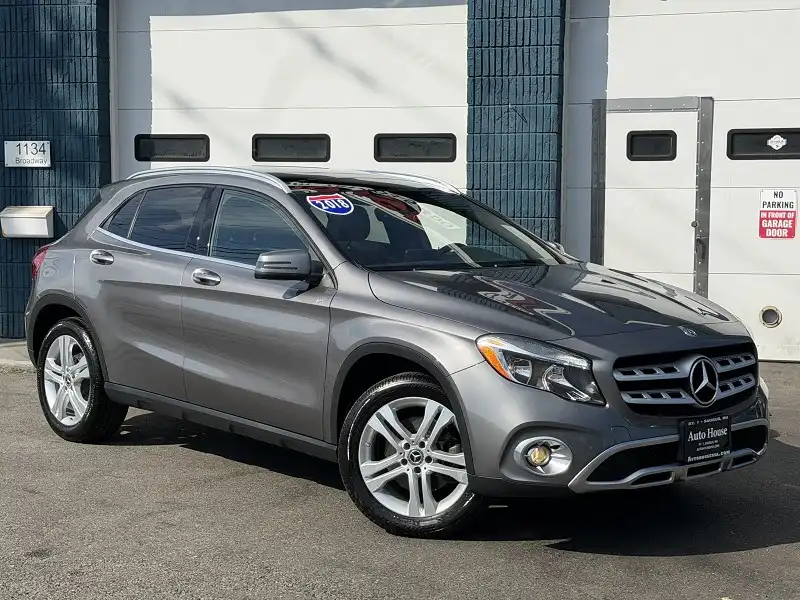 2018 Mercedes-Benz GLA GLA250 4MATIC's photo